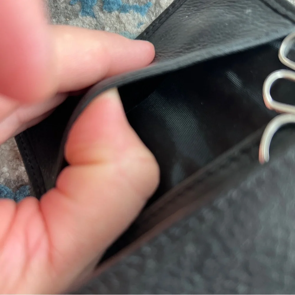 Fossil Black Leather key chain Holder